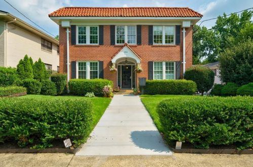 824 Greenwood Ave, Atlanta GA  30306-3738 exterior