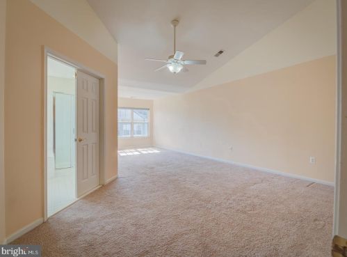 7355 Bloomington Ct, Springfield VA  22150-4920 exterior