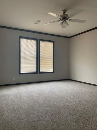 101 Bowie St, Nocona TX 76255-2204 exterior