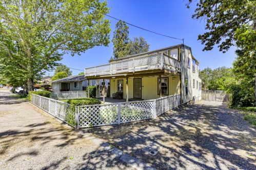 7545 Sycamore Dr, Citrus Heights, CA 95610-2210