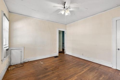 1384 Emory Rd, Atlanta GA  30306-2406 exterior
