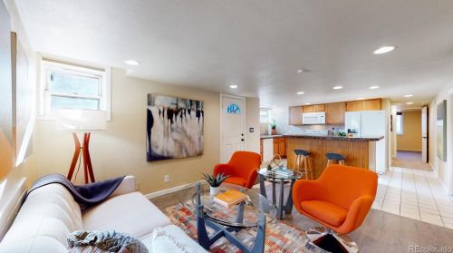 1305 Downing St, Denver, CO 80210-2310