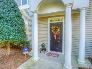 18856 Silver Quay Dr, Cornelius, NC 28031-8640