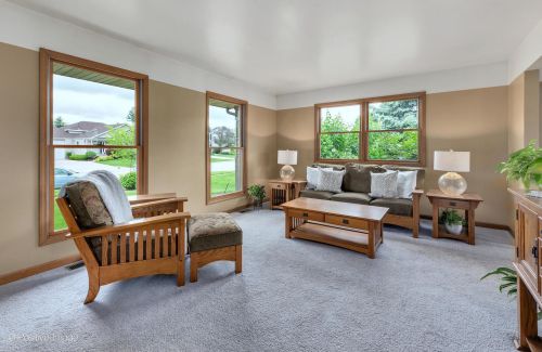 1608 Brighton Ln, Plainfield, IL 60586-7554