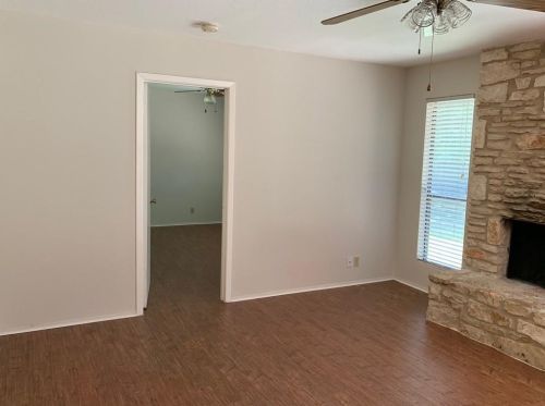 12001 Commonwealth Way, Austin TX  78759-3660 exterior