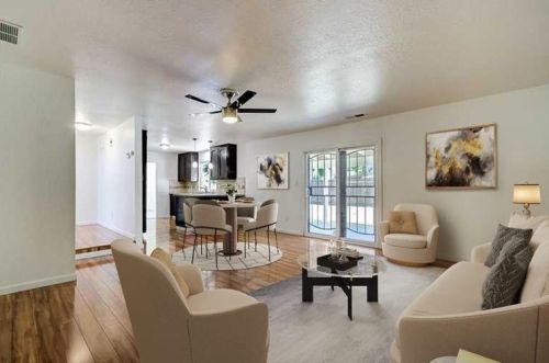 3609 Carson Oak Dr, Modesto, CA 95355-1406