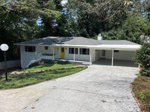 3172 Briarcliff Rd, Atlanta GA  30329-2603 exterior