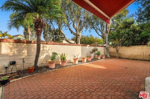 4971 Corso Cir, Cypress CA 90630-3564 exterior