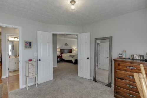 246 Blue Grass Dr, Jefferson GA  30549-8314 exterior