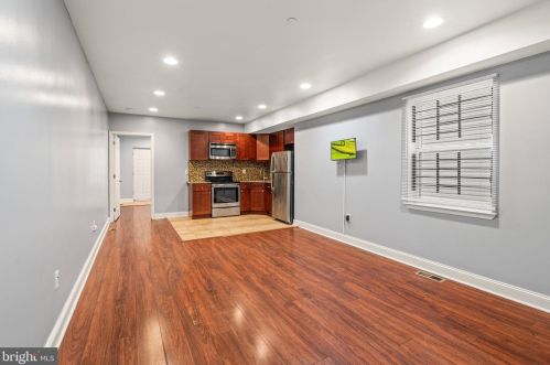 1419 17th St, Philadelphia, PA 19146-4714