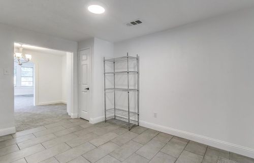 5809 Houghton Ave, Fort Worth TX  76107-6607 exterior