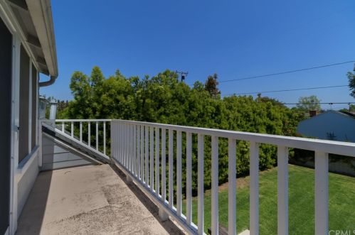 2311 Santiago St, Santa Ana CA 92706-2053 exterior