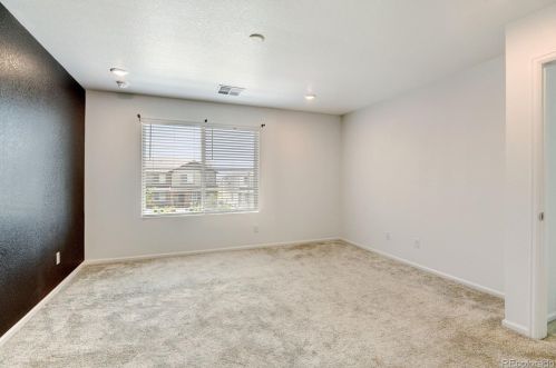21543 59th Pl, Denver CO  80019-6614 exterior