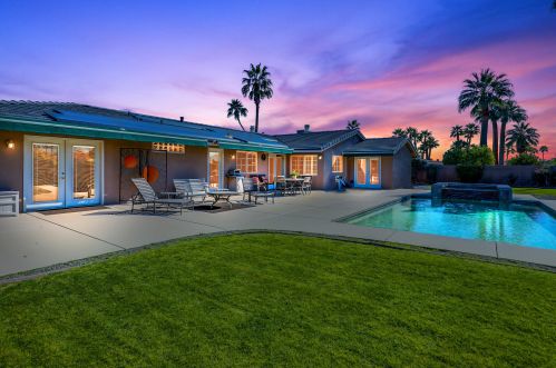 855 Farrell Dr, Palm Springs, CA 92262-5954