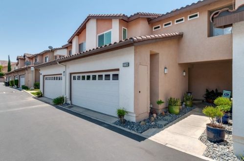 3736 Avenida Veracruz, Riverside, CA 92503-4555