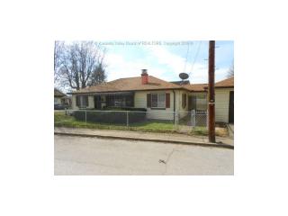 1701 Fletcher Ave, Dunbar, WV 25064-2417