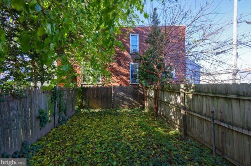 914 Plum St, Lancaster PA  17602-1938 exterior