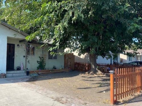 1567 Valeria St, Dos Palos, CA 93620-2735