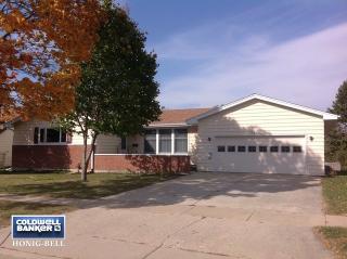 125 Barb Blvd, Dekalb, IL 60115-4632