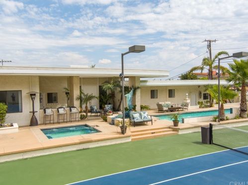 30421 Miraleste Dr, Palos Verdes Estates, CA 90275-6477