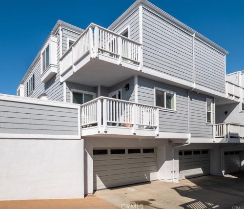 1202 Tennyson St, Manhattan Beach, CA 90266-6951