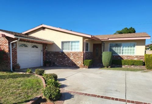360 Huff St, Rialto, CA 92376-7163