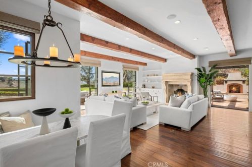 22 Black Falcon, Irvine CA  92603-0420 exterior