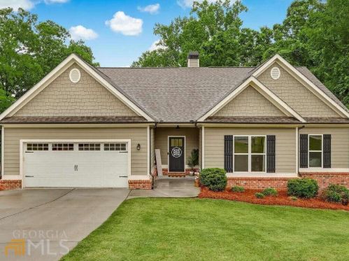 119 Waterbury Ln, Braselton, GA 30517-5022
