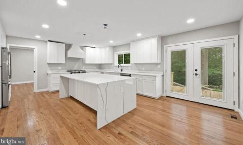 8919 Arley Dr, Springfield, VA 22153-1504