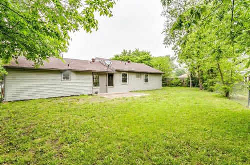 3451 Suffolk Dr, Fort Worth TX  76109-4523 exterior