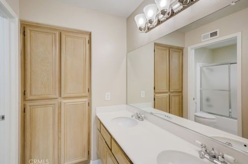 949 Lone Pine Ln, Anaheim CA  92808-2309 exterior