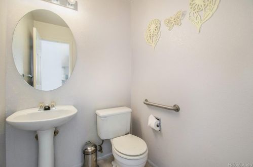 4476 Dunkirk Way, Denver CO  80249-6560 exterior