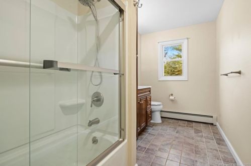 120 Wentworth Dr, Wapping CT  06074-1259 exterior