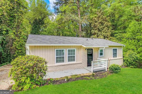 3751 Clovis Ct, Atlanta GA  30331-3423 exterior