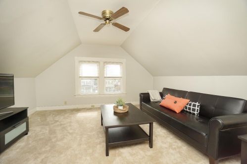 3815 Floral Ave, Cincinnati OH  45212-3922 exterior