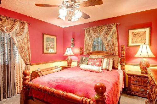125 Oak Leaf Dr, Stockbridge GA  30281-4998 exterior