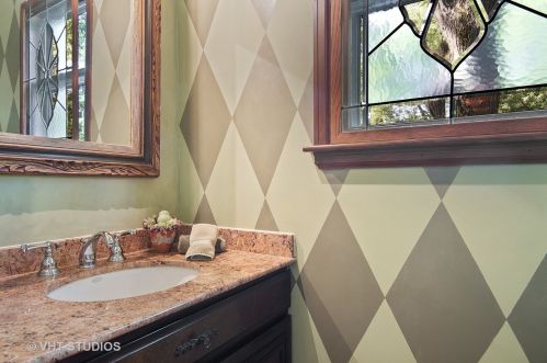 1640 Berkley Ct, Bannockburn IL 60015-2031 exterior