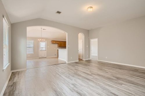 2043 Midlane Dr, Conroe TX  77301-4685 exterior