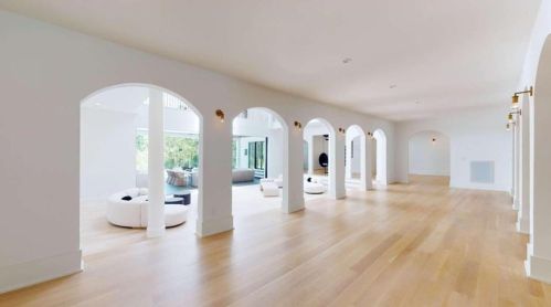 3206 Arden Rd, Atlanta GA  30327-1262 exterior