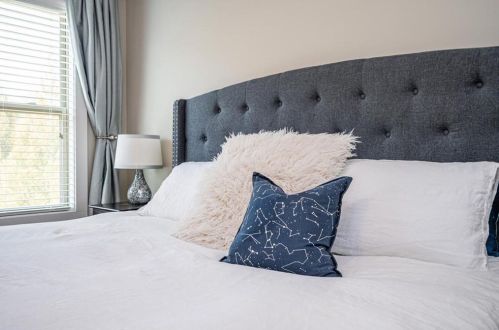 1705 Whitfield Parc Cir, Smyrna GA 30080-2204 exterior