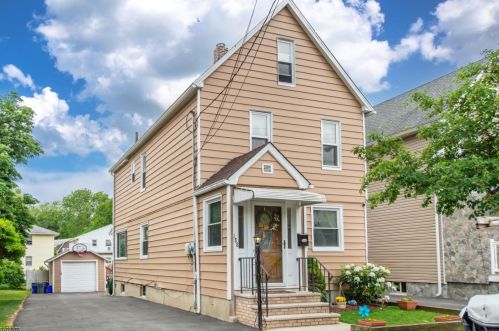 188 Jerome Pl, Bloomfield, NJ 07003-4916