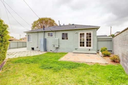 3511 Senefeld Dr, Torrance, CA 90505-6814