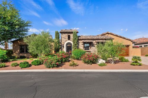 11 Cassis Cir, Rancho Mirage, CA 92270-1769