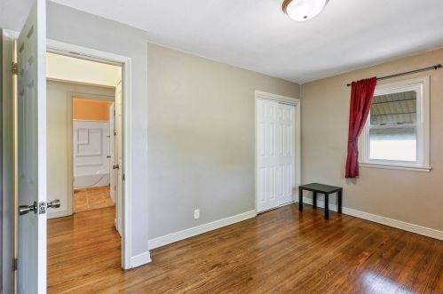 1728 Clear Ave, Saint Paul MN  55106-2224 exterior