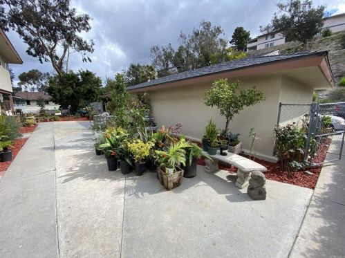 220 El Camino Real, Oceanside, CA 92058-1765
