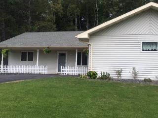 1519 Anderson Rd, Duluth MN  55811-5423 exterior