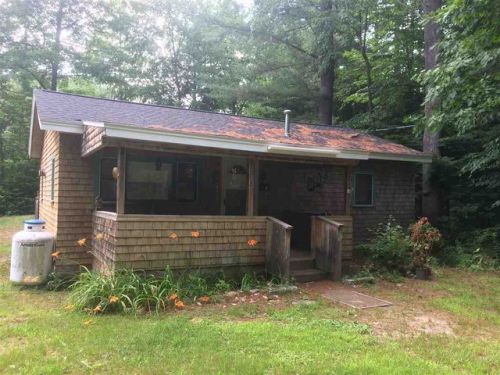 3 Old Lantern Rd, Hillsboro, NH 03244-4925
