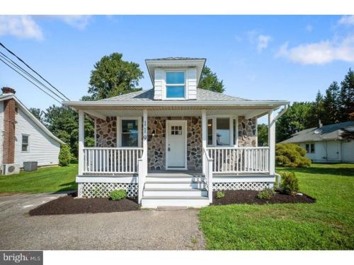 119 Clements Bridge Rd, Runnemede, NJ 08078-1460