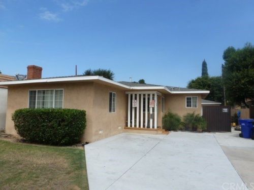 8429 Florence Ave, Downey, CA 90240-3918