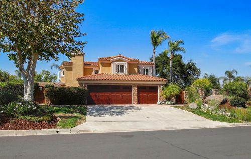 1806 Gamble Ln, Escondido, CA 92029-4231